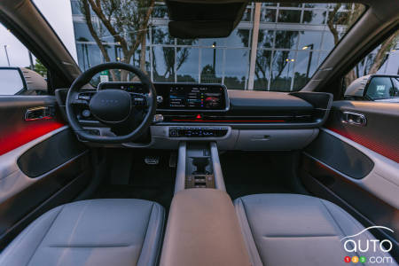 2023 Hyundai Ioniq 6, interior